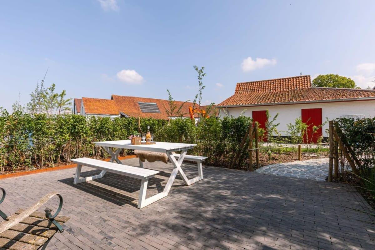 Huswell - Lady - Lovely Double Room At Ranch De Blauwe Zaal بروج المظهر الخارجي الصورة